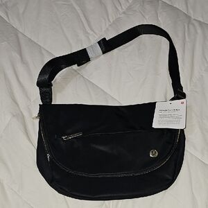 Lululrmon Nwts All Night Festival Bag. Black And Gold! Large Bag. Sold Out!